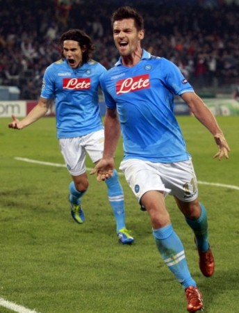 通过步行 通过步行